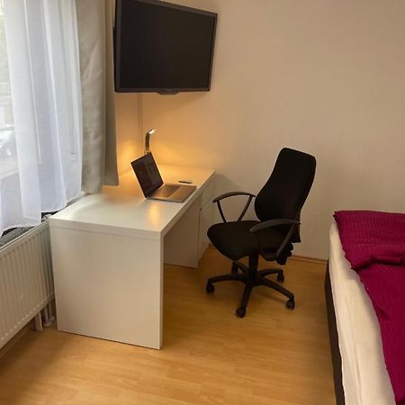 Zimmer Im Herzen Von Durlach Karlsruhe Dış mekan fotoğraf