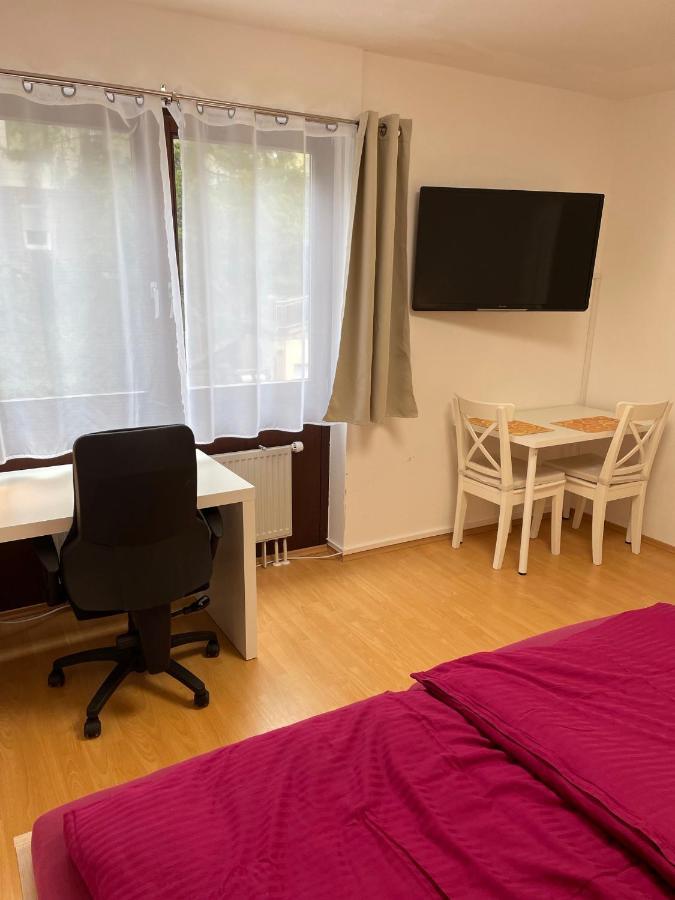 Zimmer Im Herzen Von Durlach Karlsruhe Dış mekan fotoğraf